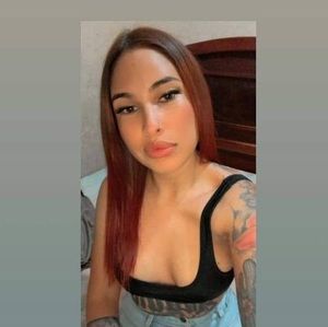 Meet your Posher, Roxana